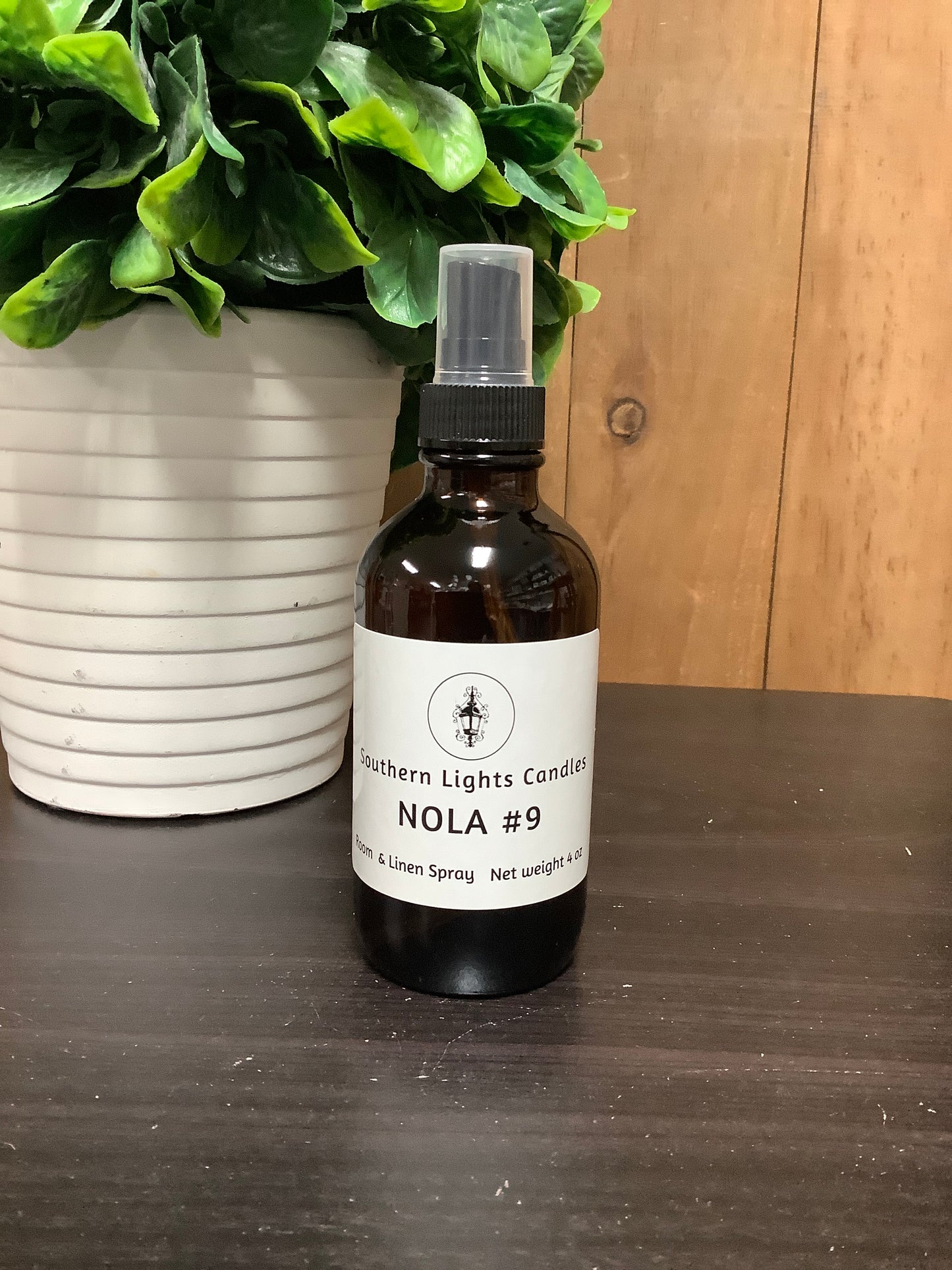 4 oz Room & Linen Spray - NOLA #9