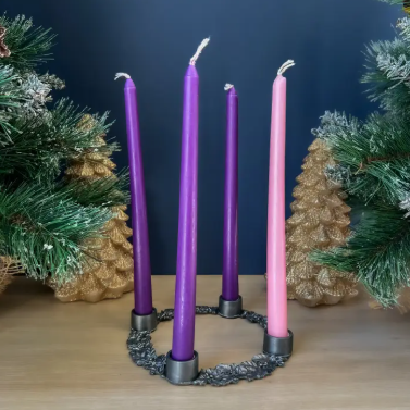 Holly Design Advent Wreath