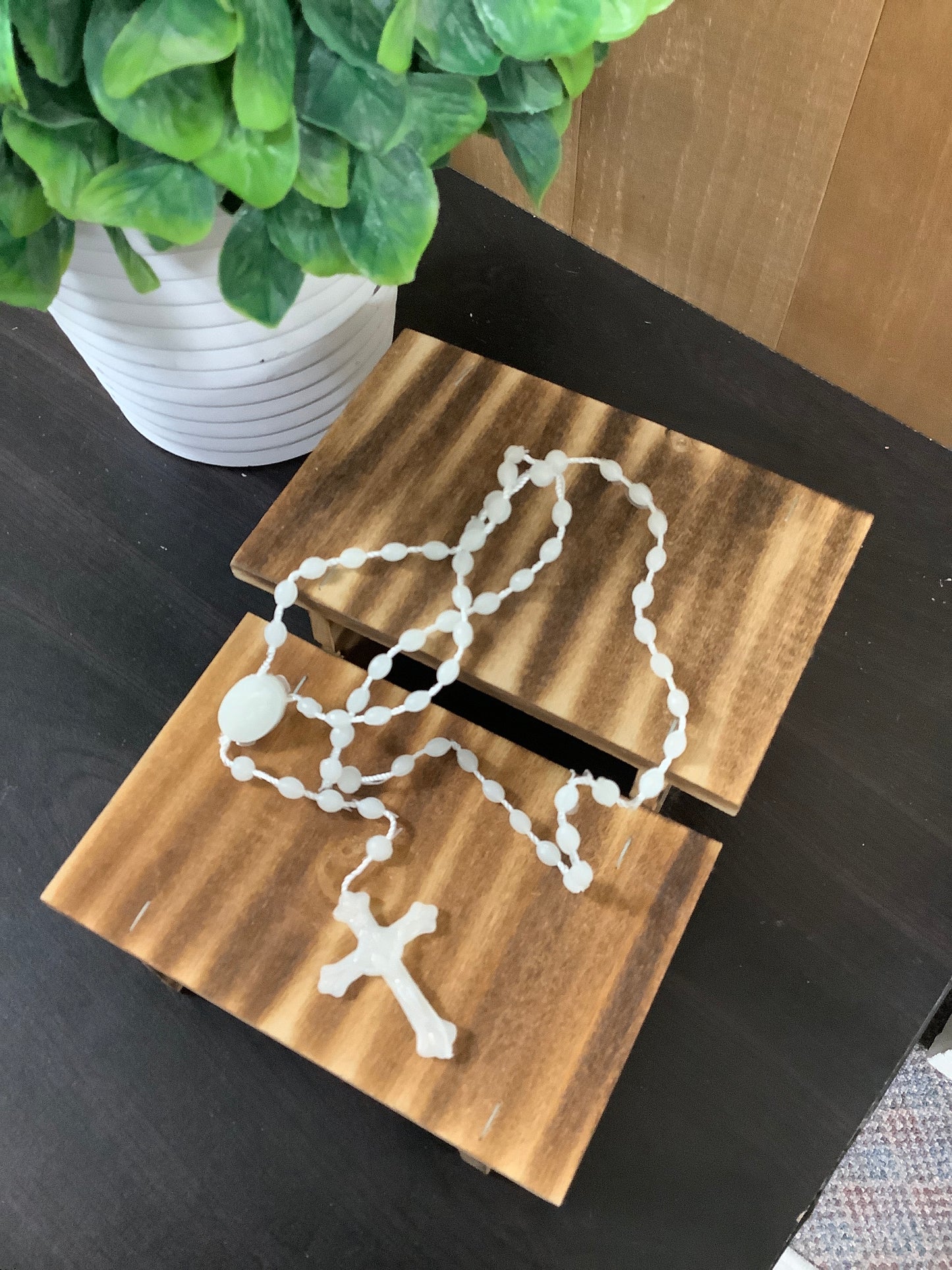 Plastic Rosary Glow in the Dark