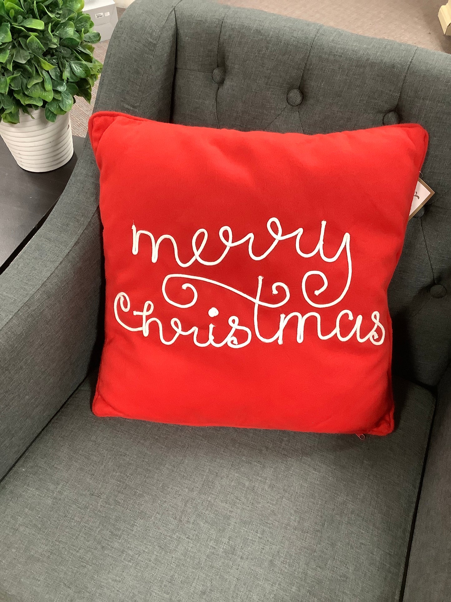 Merry Christmas Pillow Red/White 16x16