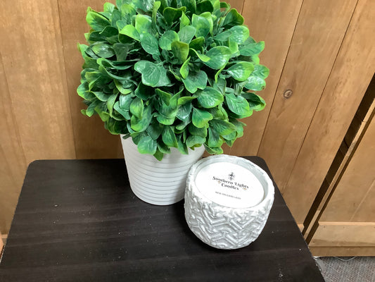 14oz Rustic Concrete - New Orleans Lady