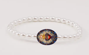Holy Water Sacred Heart Bracelet - Crystal Pearl