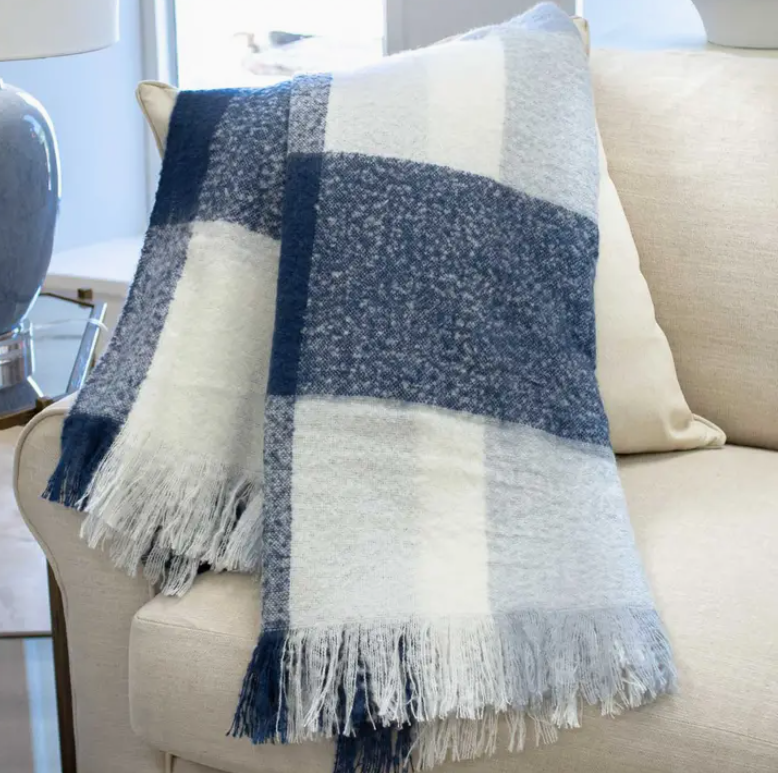 Crestland Throw
