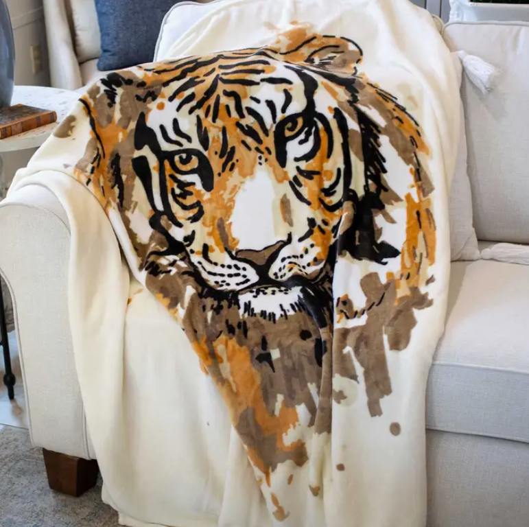 Tiger Love Throw